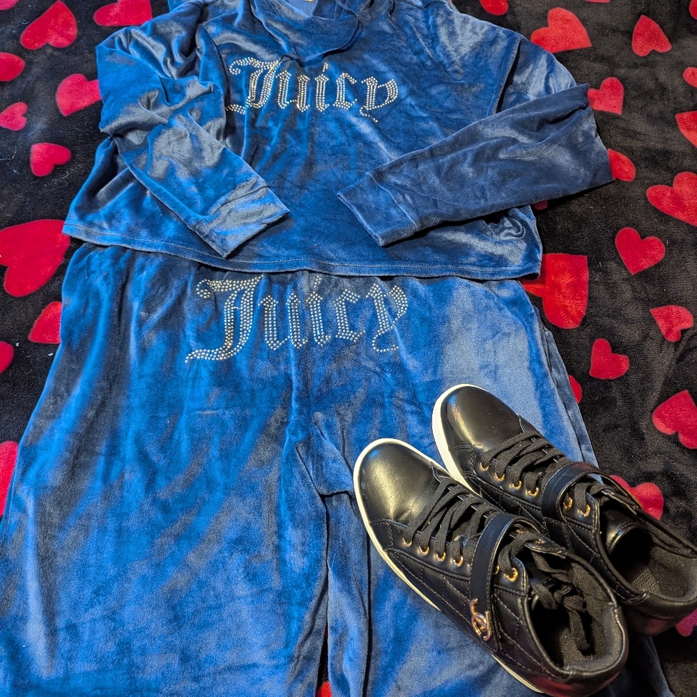 Juicy Couture Blue Velour Tracksuit with Black Sneakers
